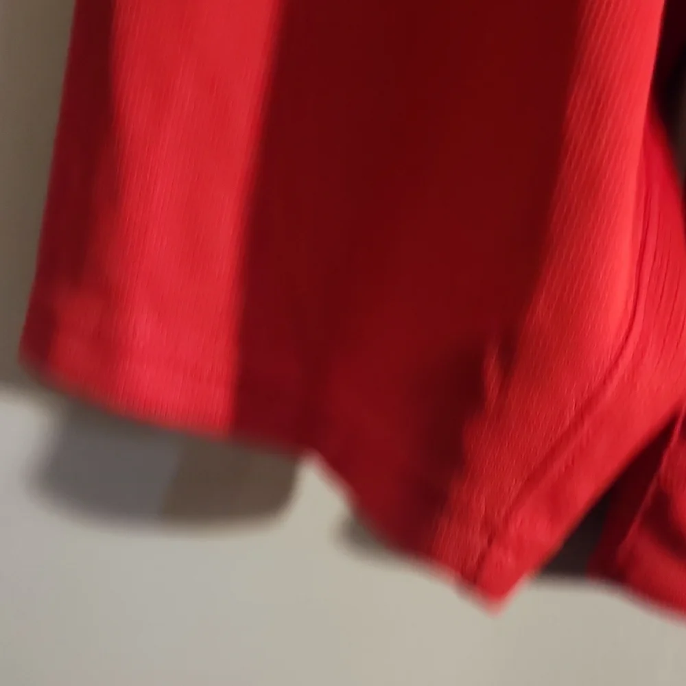 Red Hockey Jersey - Picture 14 of 15